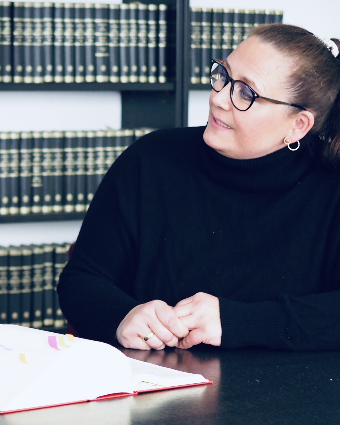 Rechtsanwältin Katrin Hardenberg im Beratungsgespräch